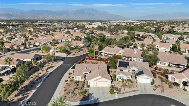 39375 Falconwood Court, Palm Desert, CA 92211
