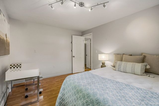 2 Bayberry Lane, Hampton, NH 03842
