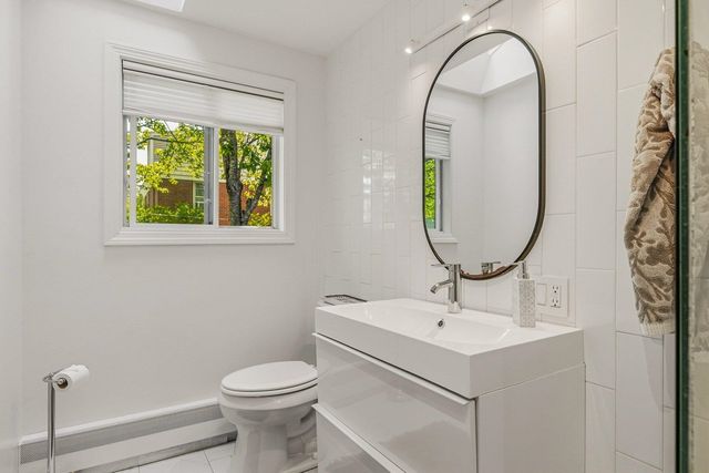 2 Bayberry Lane, Hampton, NH 03842