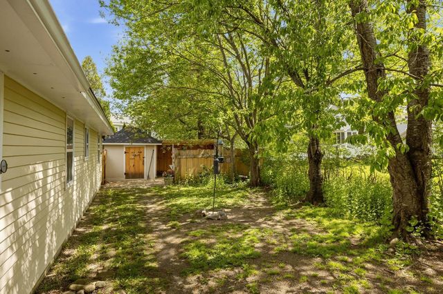 2 Bayberry Lane, Hampton, NH 03842