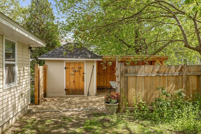2 Bayberry Lane, Hampton, NH 03842