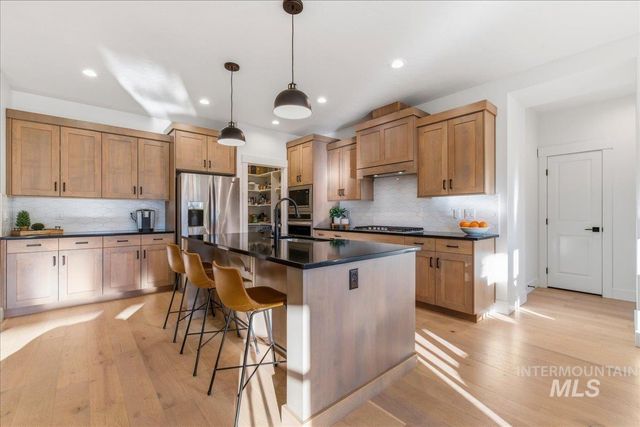 2472 S Pelion Way, Nampa, ID 83686