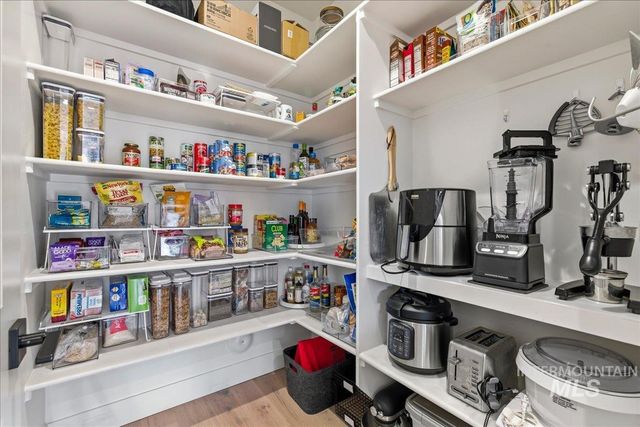 2472 S Pelion Way, Nampa, ID 83686