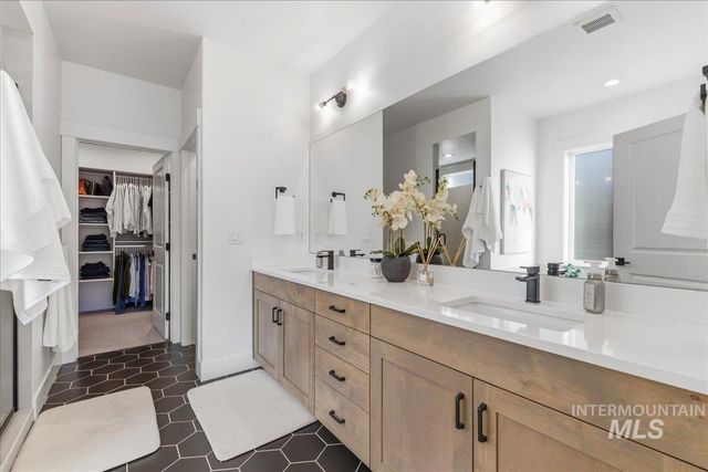 2472 S Pelion Way, Nampa, ID 83686