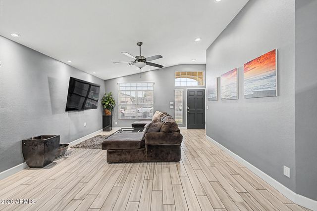 4730 E THUNDERHILL Place, Phoenix, AZ 85044