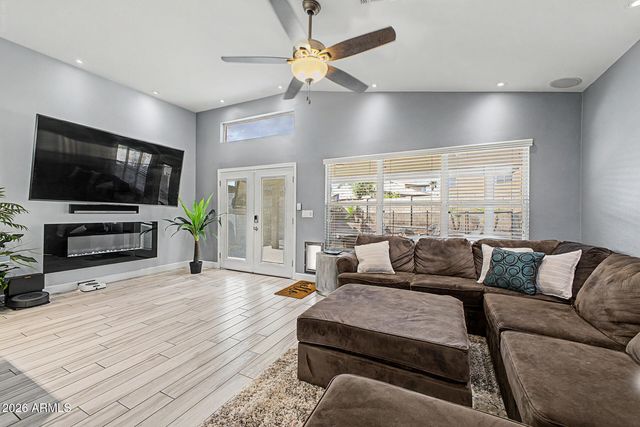 4730 E THUNDERHILL Place, Phoenix, AZ 85044