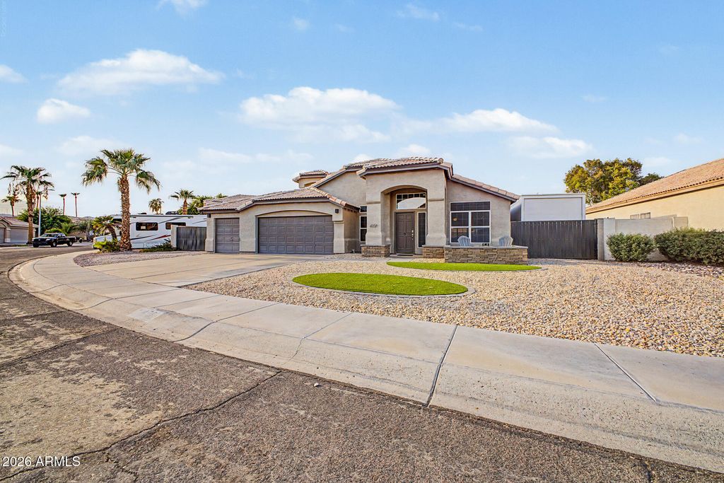 4730 E THUNDERHILL Place, Phoenix, AZ 85044 — photo 5