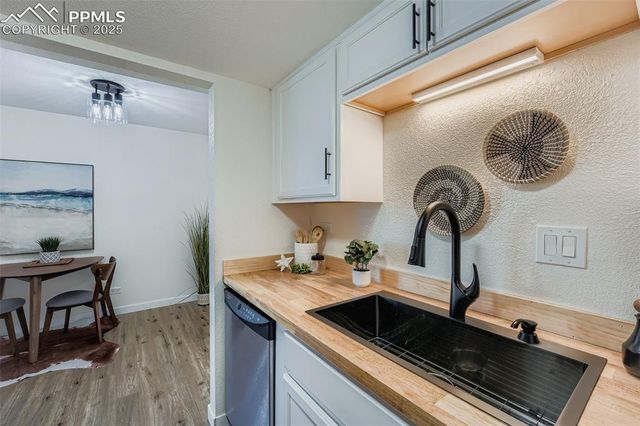 9230 E Girard Avenue 7, Denver, CO 80231
