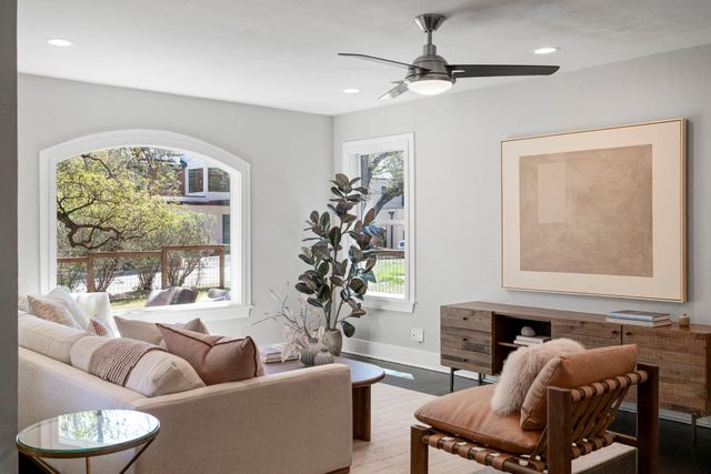 1506 Chelsea LN, Austin, TX 78704