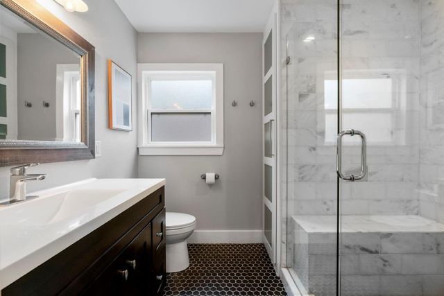 1506 Chelsea LN, Austin, TX 78704