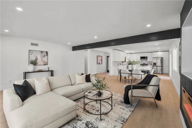 16953 San Jose Street, Granada Hills, CA 91344