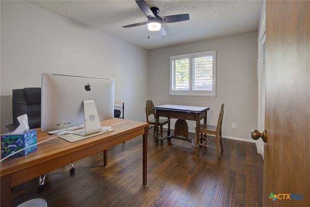 408 Acorn Drive, New Braunfels, TX 78130