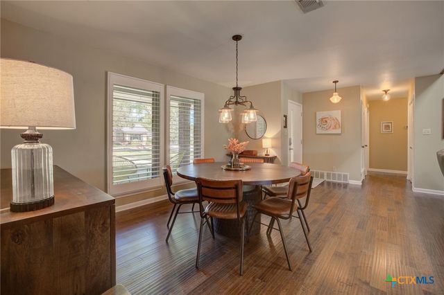 408 Acorn Drive, New Braunfels, TX 78130