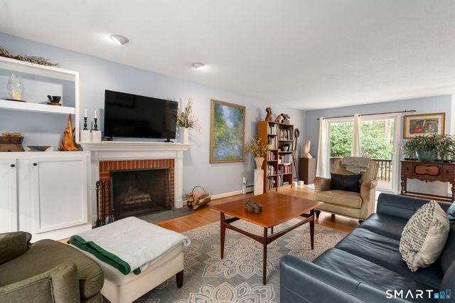 4 Sugar Hill Road, Ellington, CT 06029