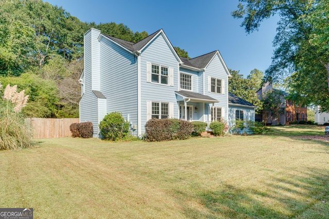 1721 Bruckner Court, Snellville, GA 30078