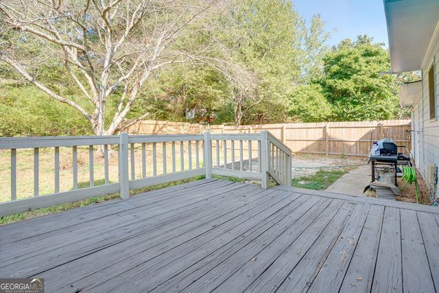 1721 Bruckner Court, Snellville, GA 30078