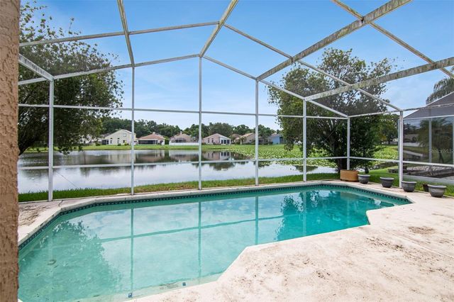 8512 HEYWARD ROAD, Tampa, FL 33635