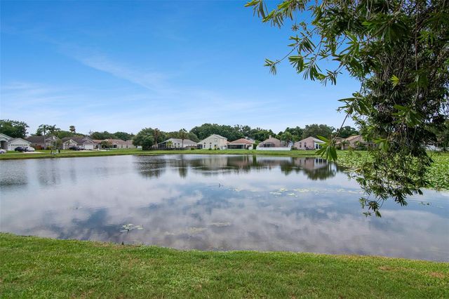 8512 HEYWARD ROAD, Tampa, FL 33635