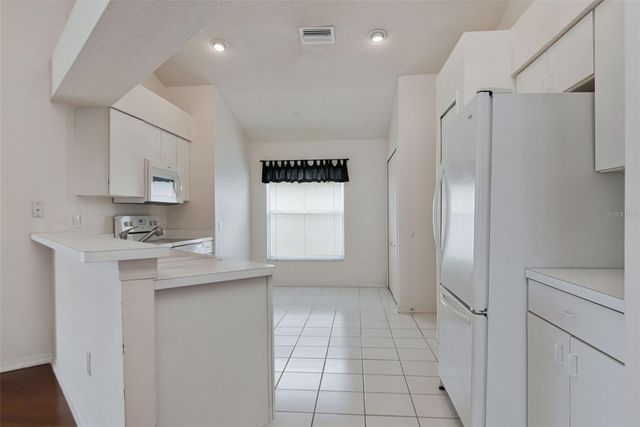8512 HEYWARD ROAD, Tampa, FL 33635