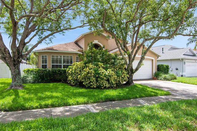 8512 HEYWARD ROAD, Tampa, FL 33635