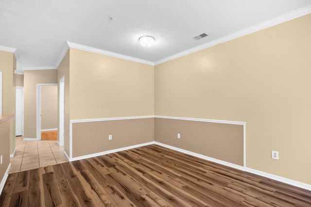 5840 Longwood Dr Unit 202, Murrells Inlet, SC 29576