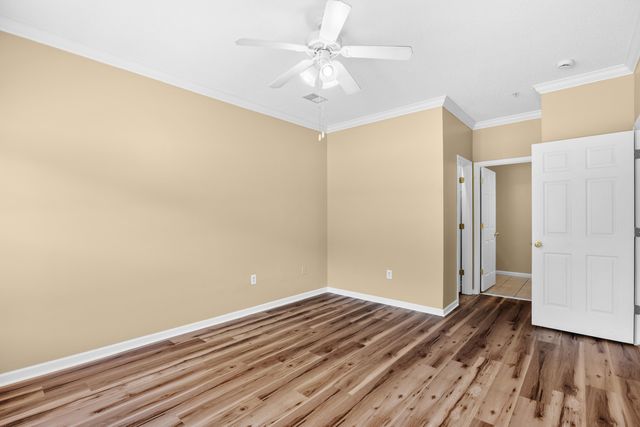 5840 Longwood Dr Unit 202, Murrells Inlet, SC 29576