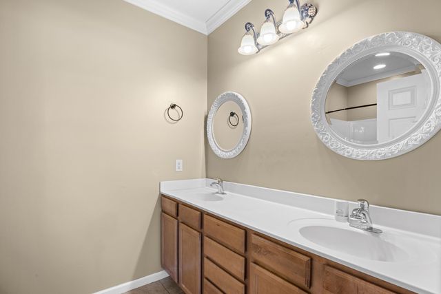 5840 Longwood Dr Unit 202, Murrells Inlet, SC 29576