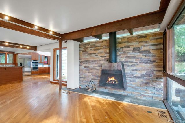 309 Scarborough Road, Briarcliff Manor, NY 10510