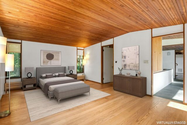 309 Scarborough Road, Briarcliff Manor, NY 10510