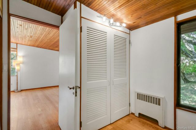 309 Scarborough Road, Briarcliff Manor, NY 10510