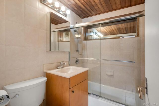 309 Scarborough Road, Briarcliff Manor, NY 10510