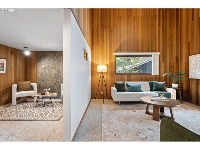 4856 MAHALO Dr, Eugene, OR 97405