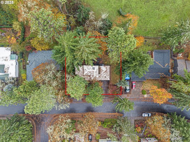 4856 MAHALO Dr, Eugene, OR 97405