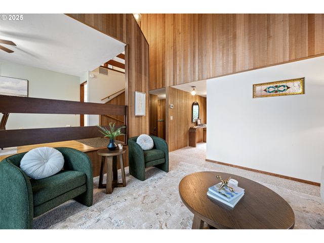 4856 MAHALO Dr, Eugene, OR 97405