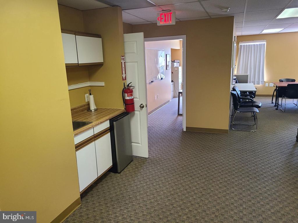 992 MANTUA BLVD #107-108, WOODBURY HEIGHTS, NJ 08097 — photo 4