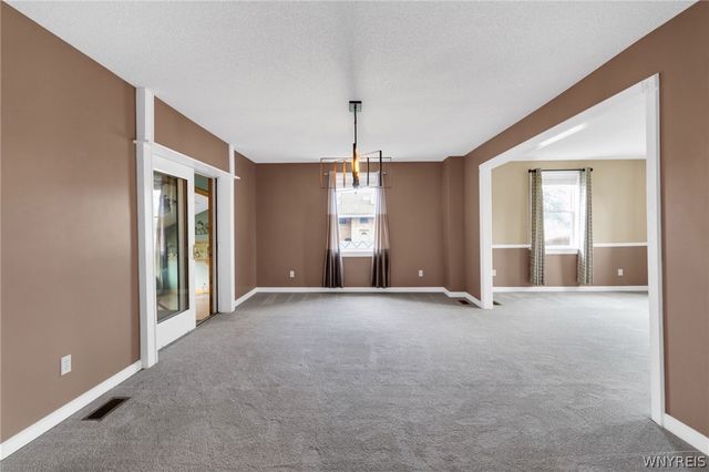 1970 Baseline Road, Grand Island, NY 14072