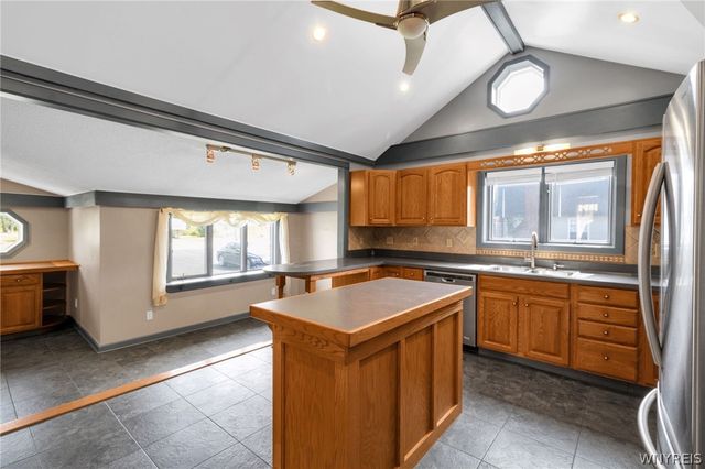 1970 Baseline Road, Grand Island, NY 14072