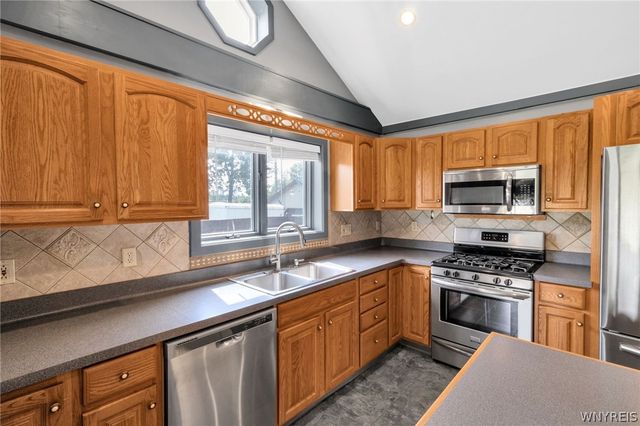 1970 Baseline Road, Grand Island, NY 14072