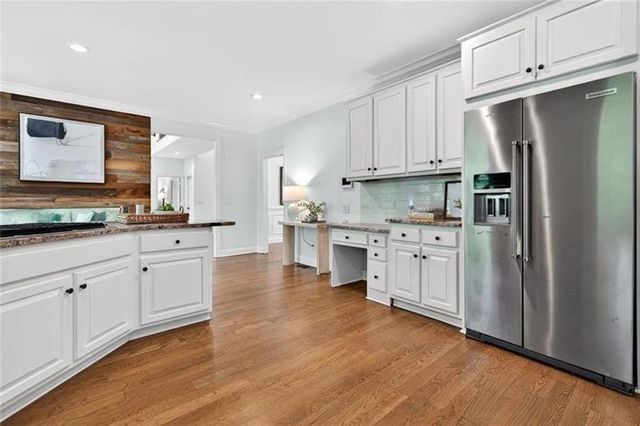 2090 Double Creek Lane, Alpharetta, GA 30004
