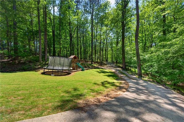 2090 Double Creek Lane, Alpharetta, GA 30004