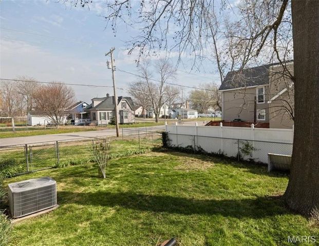 319 S Cherry Street, O'fallon, IL 62269