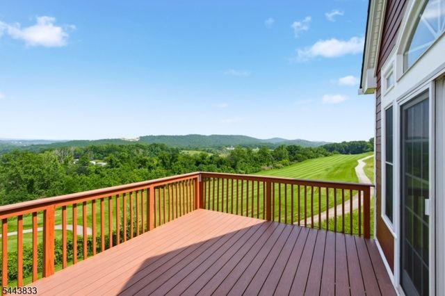 20 Kelburn Ct, Hardyston Twp., NJ 07419