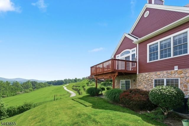 20 Kelburn Ct, Hardyston Twp., NJ 07419
