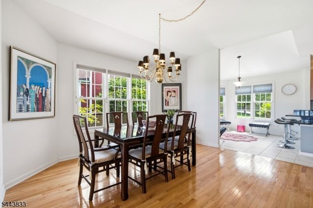 20 Kelburn Ct, Hardyston Twp., NJ 07419