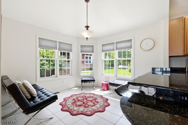 20 Kelburn Ct, Hardyston Twp., NJ 07419