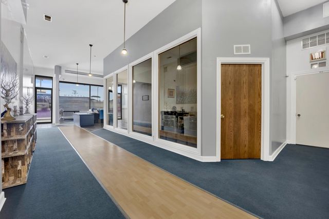 4962 N Milwaukee Avenue, Chicago, IL 60630