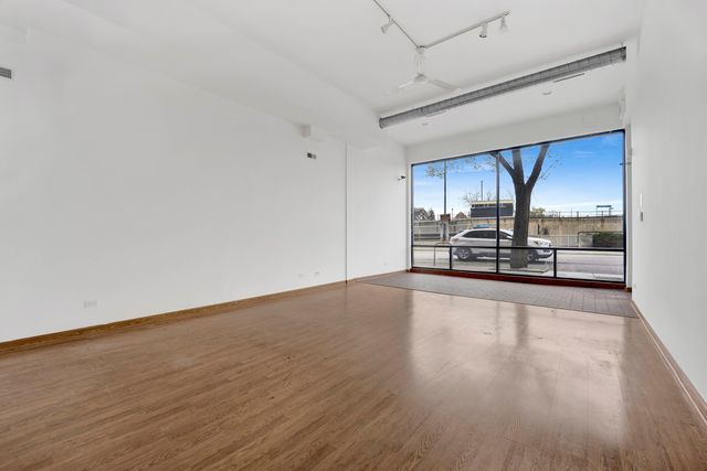 4962 N Milwaukee Avenue, Chicago, IL 60630