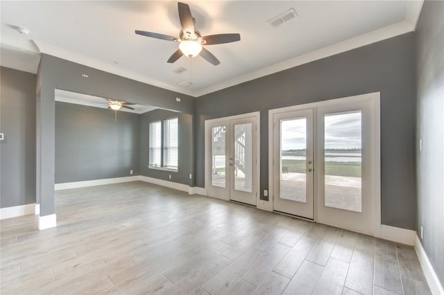 5126 Allen Cay Drive, Texas City, TX 77590