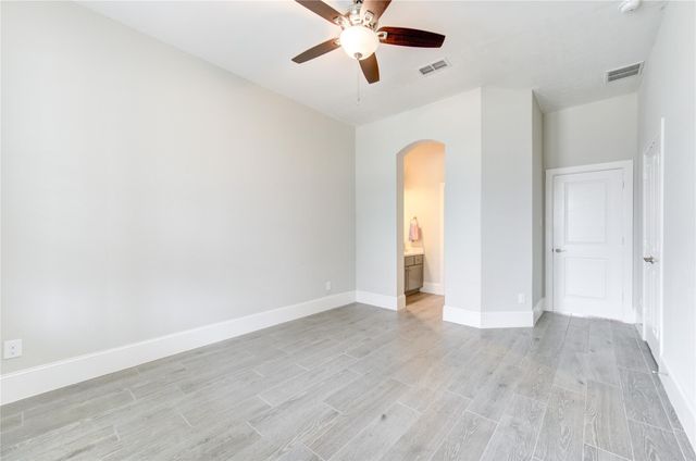 5126 Allen Cay Drive, Texas City, TX 77590