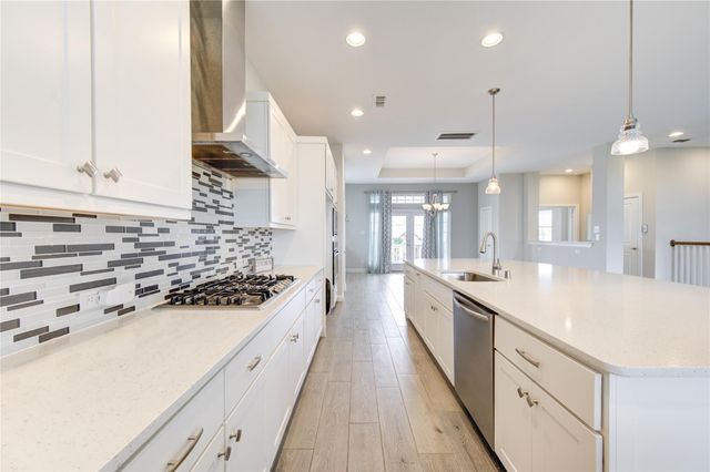 5126 Allen Cay Drive, Texas City, TX 77590